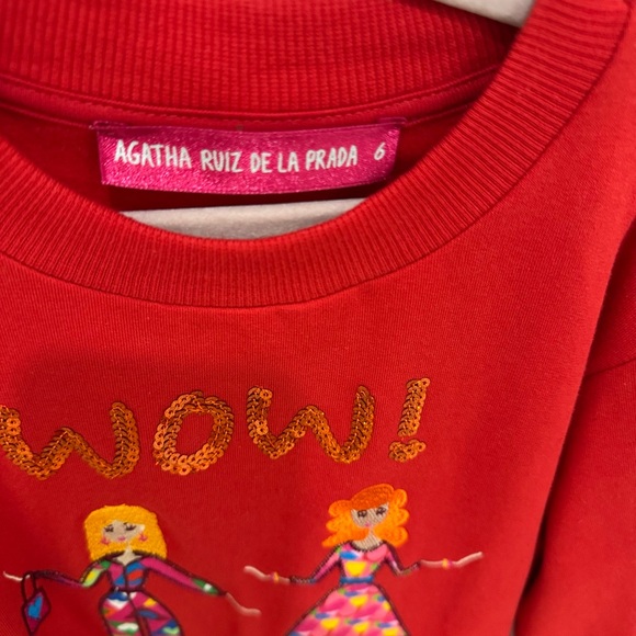 Agatha Ruiz De La Prada Red Long Sleeve Tee with Fun Design - Picture 2 of 3